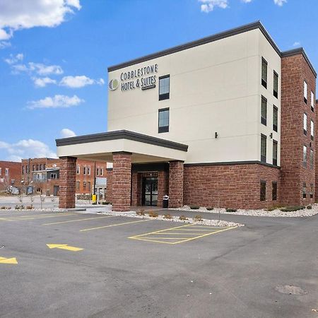 Cobblestone Hotel & Suites - Mosinee Exterior foto